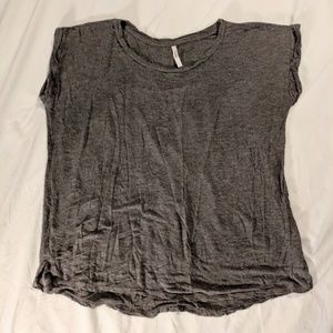 Tresics grey tee shirt size Large